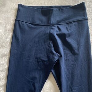 Women’s large Nike Luxe